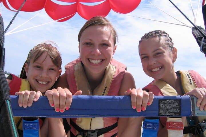 Soar Above Fort Myers Beach: A 400-Foot Parasailing Adventure photo 3