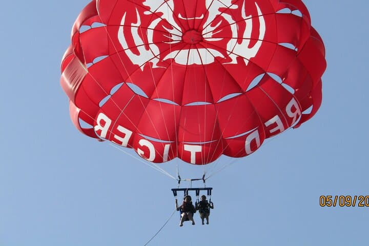 Parasailing in Malta: 550-Foot Flights with Free Photos photo 6