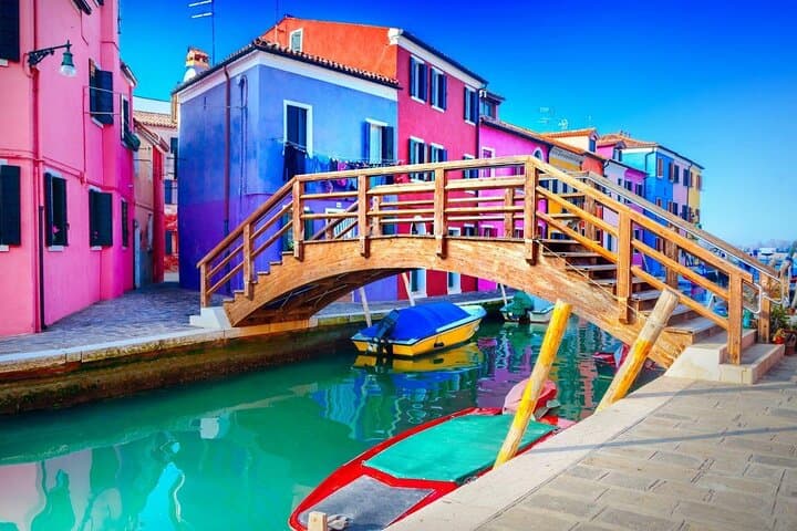 Private Murano and Burano VIP Boat Tour from Venice photo 2