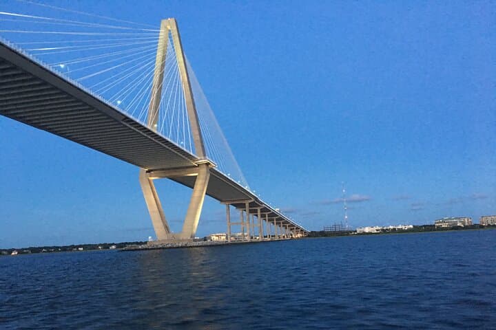 Charleston to Daniel Island Ferry: Waterfront Park Round-Trip to Kingstide photo 4