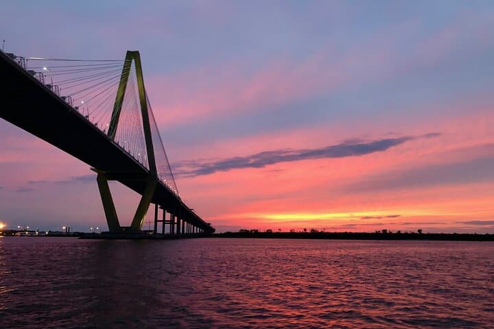Charleston to Daniel Island Ferry: Waterfront Park Round-Trip to Kingstide photo 6