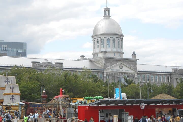Old Montreal Self-Guided Scavenger Hunt — Historic Walking Tour & City Challenges photo 6