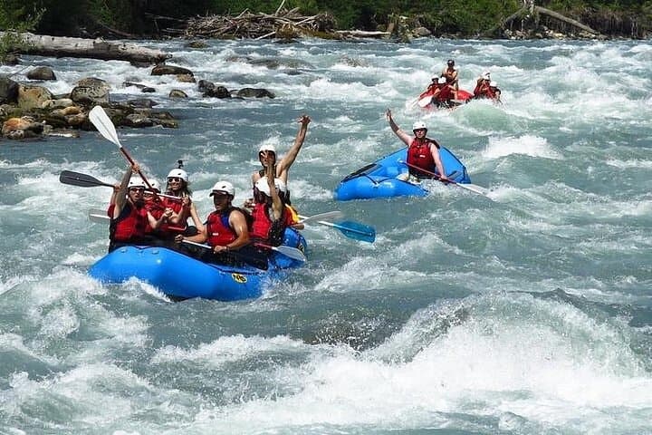 Upper Skagit Introductory Whitewater Rafting — Family-Friendly Rapids Near Marblemount photo 6