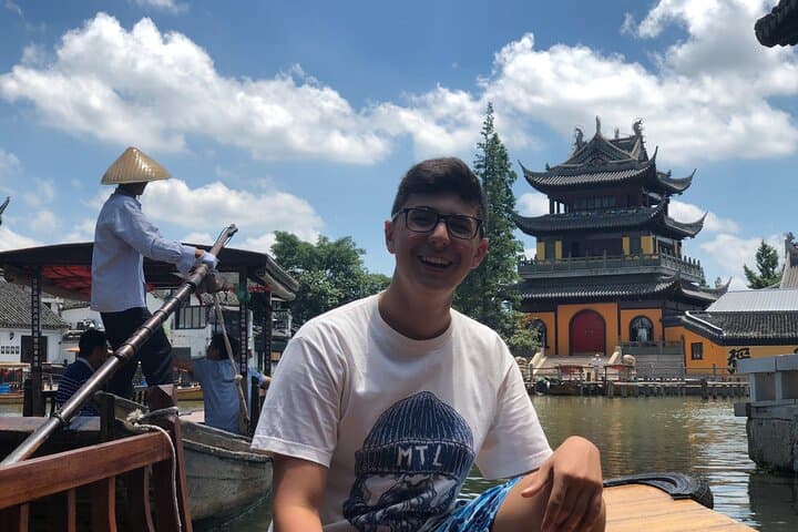 Zhujiajiao Water Town and Shanghai City: Private Day Tour from Shanghai photo 6