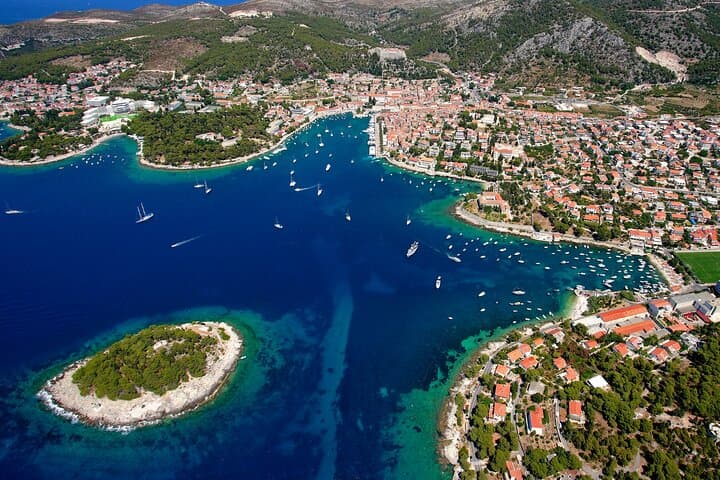 Private boat charter from Split: customize your Dalmatian island itinerary photo 2