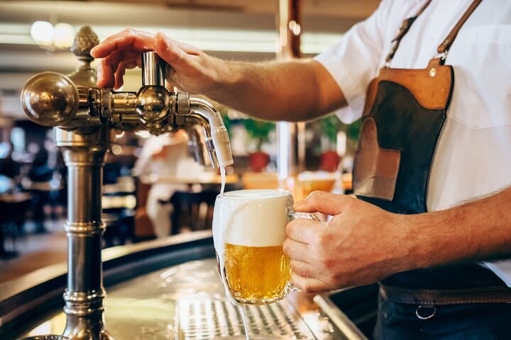 Prague Old Town Pub Crawl and Traditional Czech Dinner: Local Pubs Walking Tour photo 2