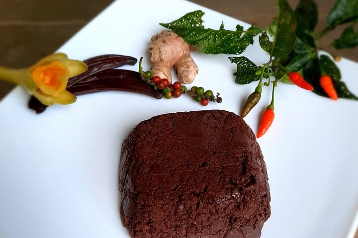 Don Olivo Chocolate Tour: Hands-On Cacao Experience Near La Fortuna photo 1