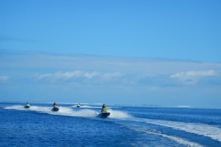 2-Hour Moorea Jet Ski Discovery Tour: Lagoon, Rays & Blacktip Sharks photo 2