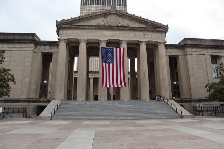 Downtown Nashville Sightseeing Walking Tour — Past to Present with a Local Guide photo 5