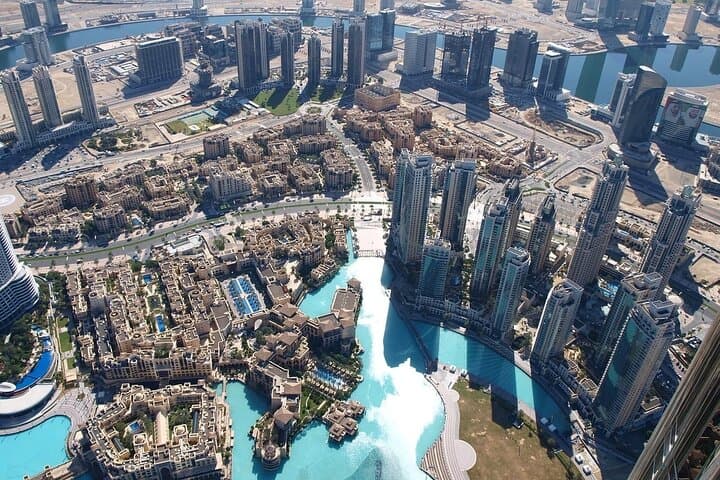 Dubai Luxury Airport Transfer: Private Van & SUV from DXB to Dubai City photo 5