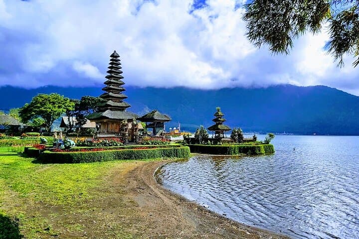 Bedugul Day Tour: Ulun Danu, Wanagiri & Alas Kedaton Monkey Forest photo 2