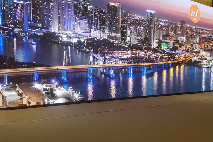 Private Magic City Tour: Art Deco, Coconut Grove & Local Secrets
