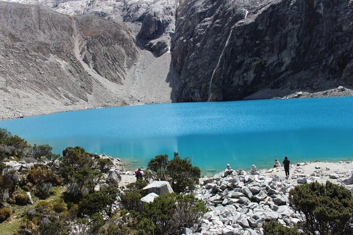 4-Day Huaraz Adventure: Parón Lagoon, Nevado Mateo & Chavín de Huántar