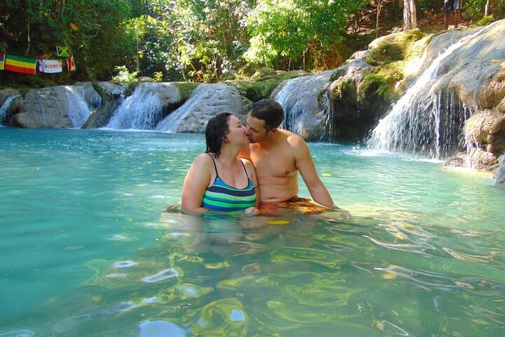 Blue Hole & Secret Falls Private Tour — Ocho Rios Waterfall Swim and Jungle Hike photo 4