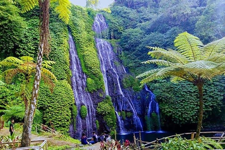 Bayumala Waterfall & Bedugul Private Day Tour: Twin Lakes, Ulun Danu & Wanagiri Viewpoint photo 1