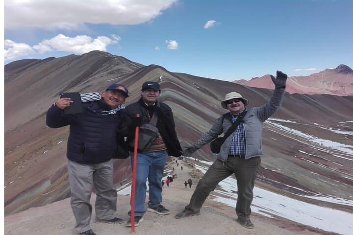 Hike Rainbow Mountain (Vinicunca): Private Full-Day High-Altitude Trek