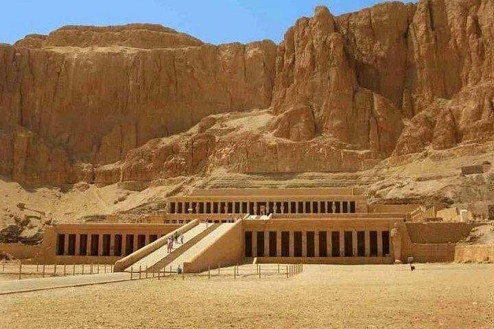 Aswan to Luxor 2-Night Nile Cruise with Hot Air Balloon & Guided Tours photo 4