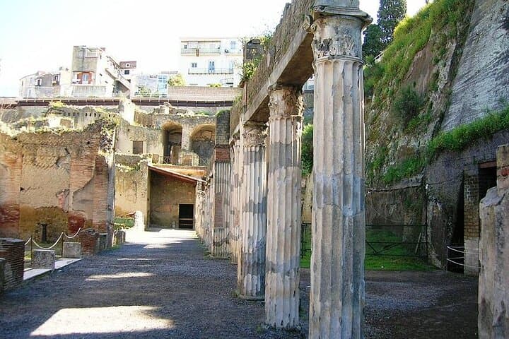 Herculaneum & Naples: Full-Day Private Tour From Rome to Ancient Streets and the Bay photo 3