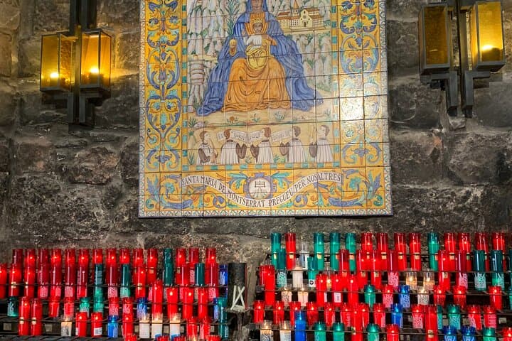 Private Half-Day Montserrat Tour from Barcelona with Driver photo 5