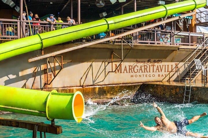 Doctor’s Cave Beach and Margaritaville Private Tour — Montego Bay Day Trip photo 3