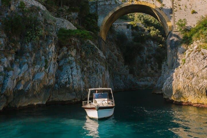 Private Amalfi Coast Boat Excursion: Positano, Praiano & Coastal Caves