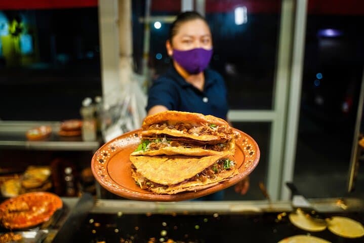 Private Cancun Taco and Mexican Street Food Tour with Tequila Tasting photo 3