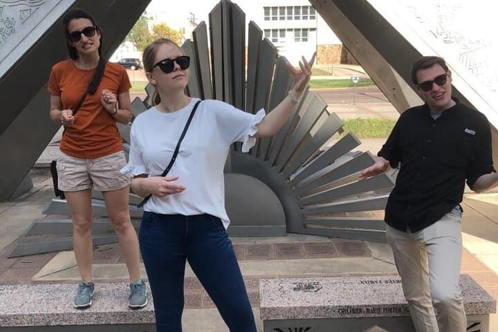 Interactive Downtown Scavenger Hunt — Wacky Walks Las Vegas Adventure photo 4