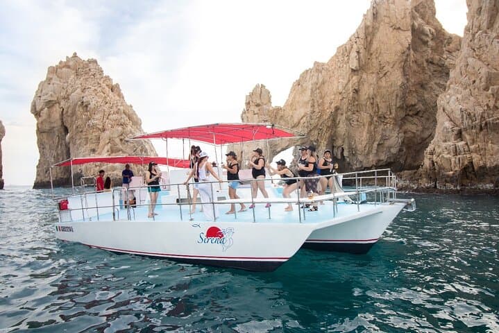 Cabo San Lucas Sunset Catamaran Cruise — 2-Hour Trimaran Tour & Open Bar photo 4