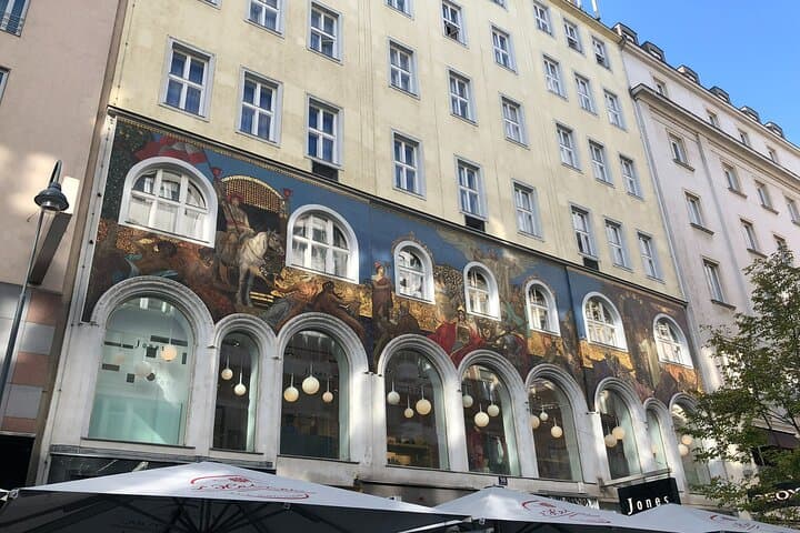 Explore Vienna: Self-Guided Walking Tour and Scavenger Hunt in the Innere Stadt