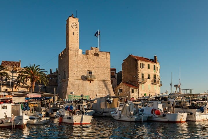 Private Blue Cave Boat Tour from Split to Vis and Hvar photo 4