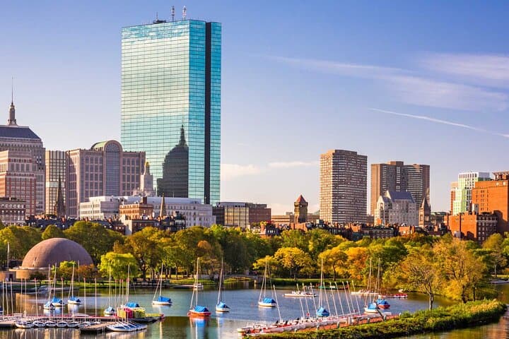 Boston Arrival Private Transfer: Luxury SUV from BOS to Downtown photo 3