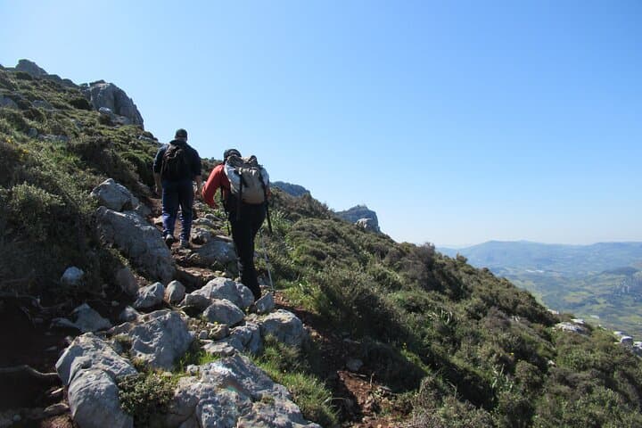 Giouhtas Mount Trekking: Easy Heraklion Hike to Panoramic Views photo 2