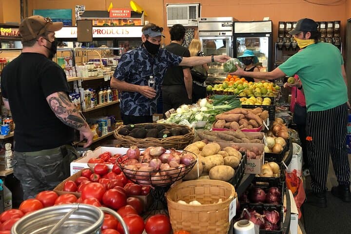 Charleston Farm-to-Table Chef's Challenge & Market-to-Table Walking Tour photo 6