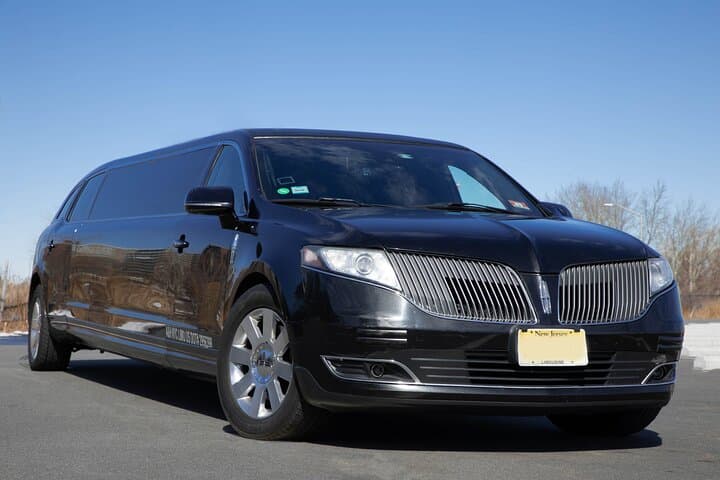 luxury-nyc-airport-arrival-limo-transfer-lga-jfk-ewr
