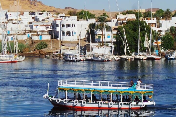 4-Day Luxor and Aswan Nile Cruise with Abu Simbel from Cairo photo 5