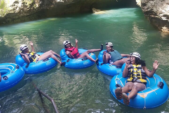 Belize Cave Tubing & Zipline Combo at Nohoch Che'en: Rainforest Rivers and Canopy Runs photo 6