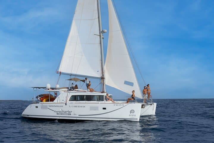 Half-Day Lobos Island Sailing Tour: Catamaran Snorkel, Paddle & Paella from Corralejo photo 2