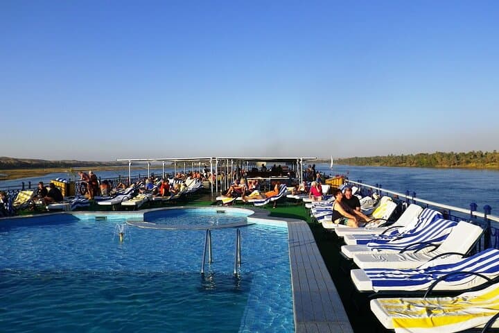4-Day Luxor and Aswan Nile Cruise with Abu Simbel from Cairo