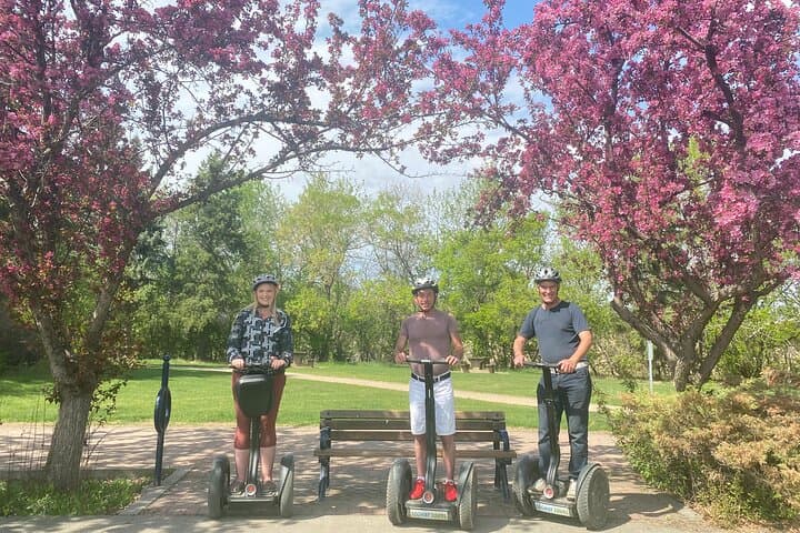 Glide the Edmonton River Valley: 60-Minute Segway Tour photo 4