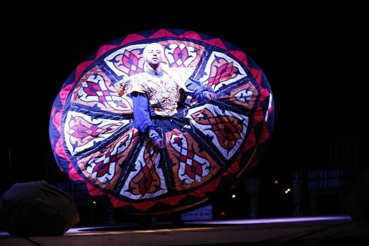 Dubai Red Dunes Private Evening Desert Safari with BBQ & Live Shows photo 3