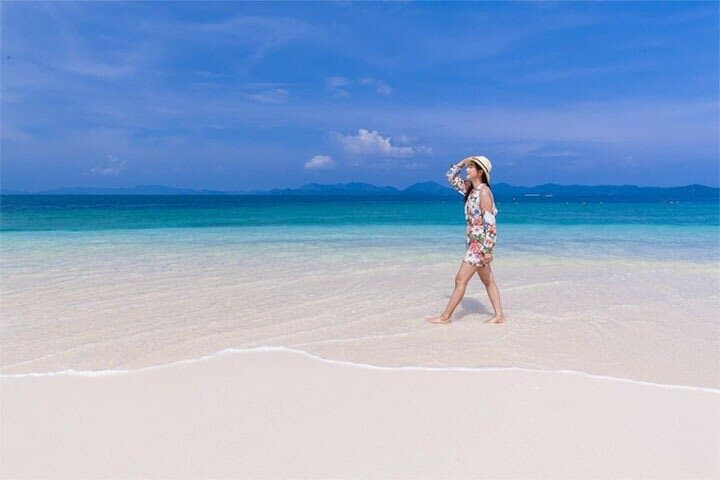 Speed Boat to the Khai Islands: Half-Day Snorkel & White-Sand Beaches photo 3