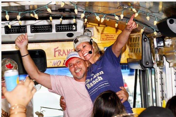 Nashville Rollin Jamboree Comedy and Country Sing-Along Bus Tour photo 2