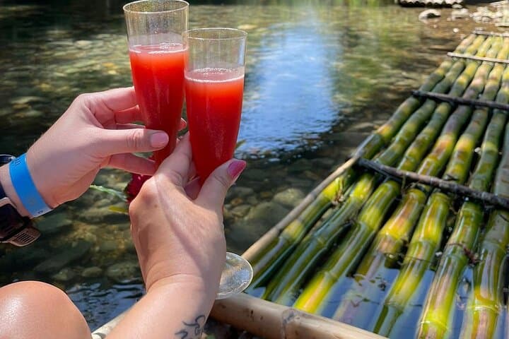 Bamboo Rafting on the Great River with Negril Margaritaville & Rick's Cafe Day Trip from Montego Bay