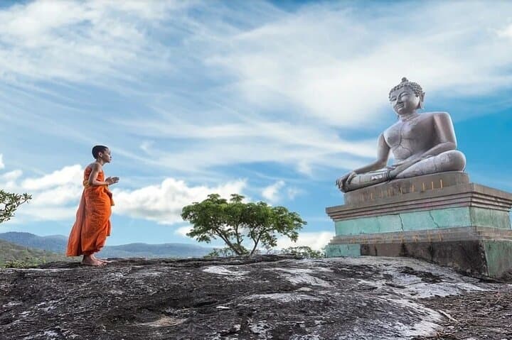 Walking the Buddha's Trail: Bodhgaya, Varanasi & Lumbini Pilgrimage photo 2