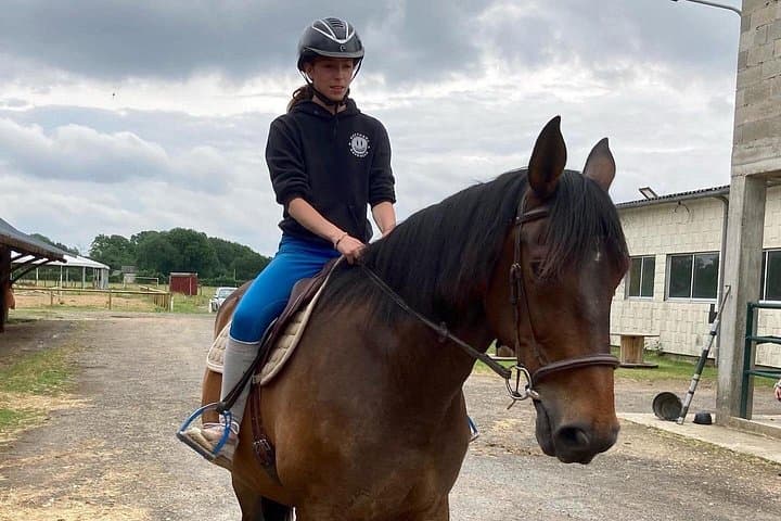 Horse & Pony 1-Hour Guided Ride at Domaine du Roiffe Near Lyon photo 3