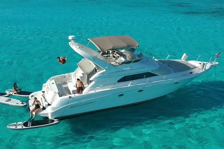 Private 4-Hour Yacht Charter to Inha Reef — Playa del Carmen Riviera Maya photo 4