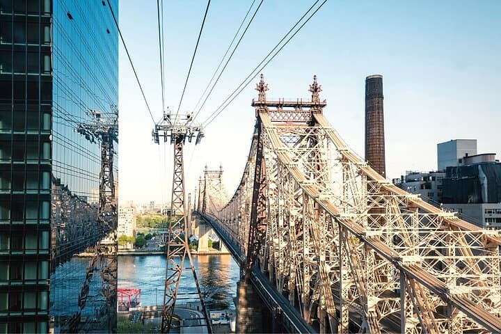Custom Private Walking Tour of New York City with a Licensed Local Guide photo 4