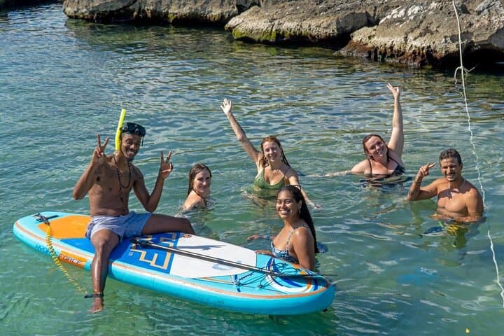 Private 53' Hatteras Yacht to Inha Reef — 4-Hour Playa del Carmen Charter photo 5