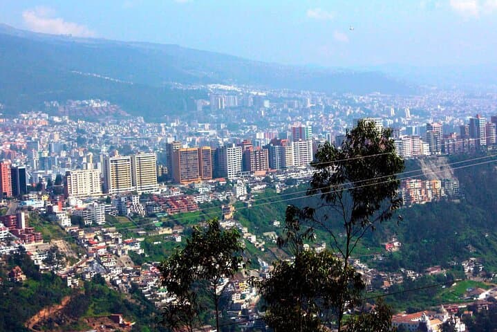 Soar Above Quito: Tandem Paragliding from Lumbisí photo 2