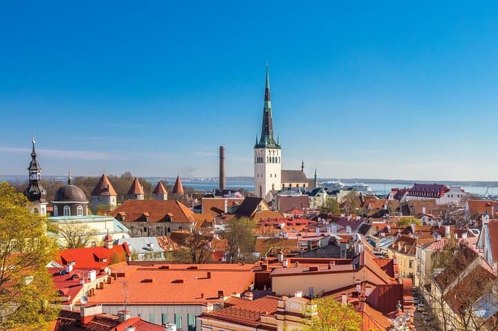 Tallinn City Quest: Interactive Old Town Scavenger Hunt photo 6